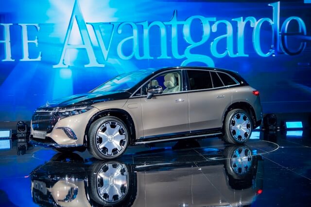 mercedes-maybach-eqs680-suv-ra-mat-tai-viet-nam